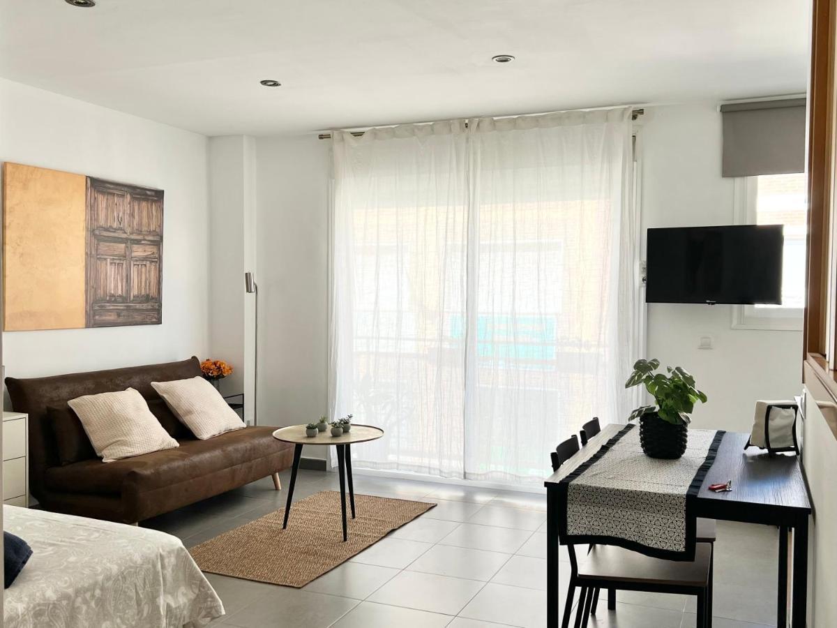 Apartamentos Varela 14 Malaga Exterior photo